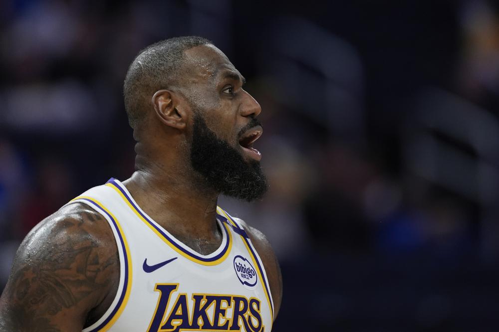 让他在勇士 让他在勇士