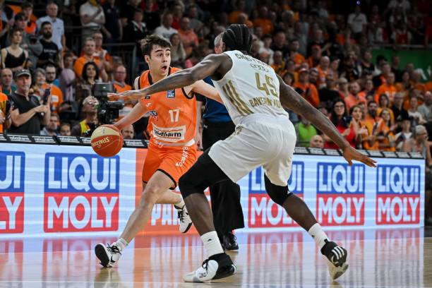 场的发挥 场的发挥